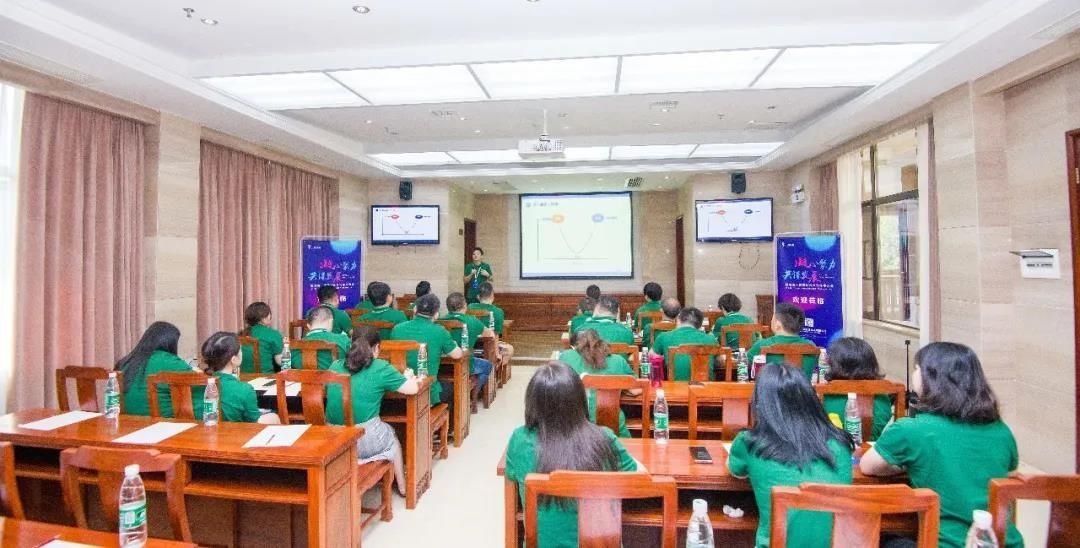 湖南省一建園林建設(shè)有限公司 湖南省一建園林建設(shè)有限公司